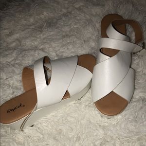 White wedges